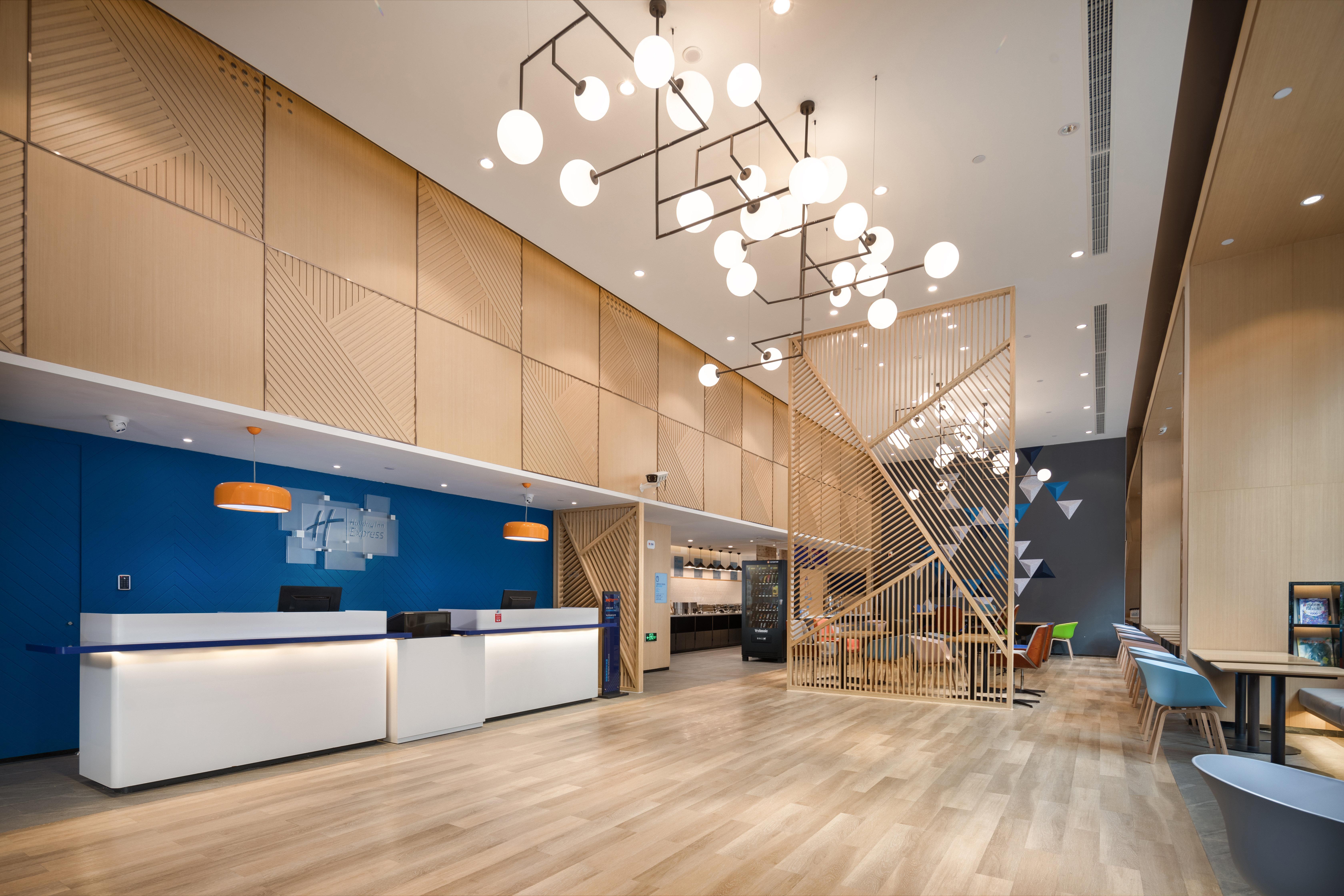 Holiday Inn Express Ningbo City Center By Ihg ภายนอก รูปภาพ